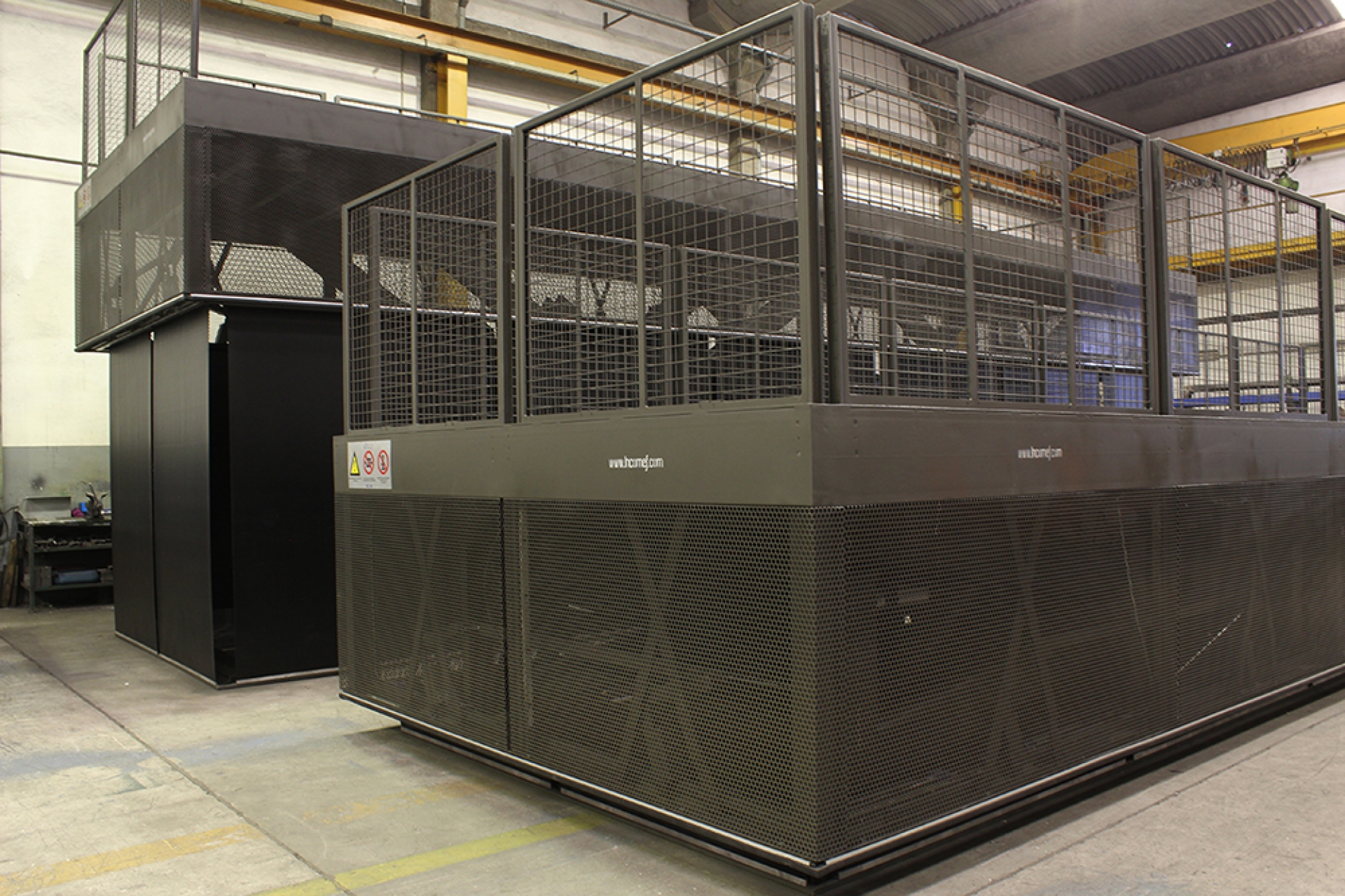 Plataformas Elevatórias para Mercado Internacional